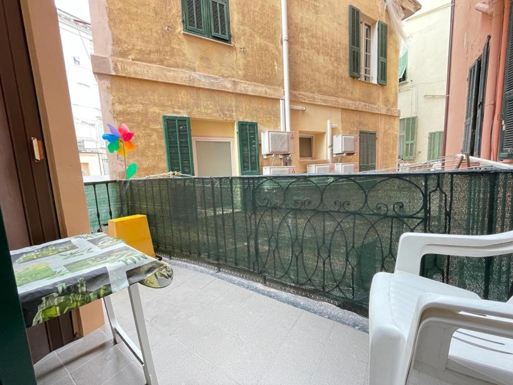 Sanremo Nel Cuore - Bilocale In Centro Apartment Exterior photo